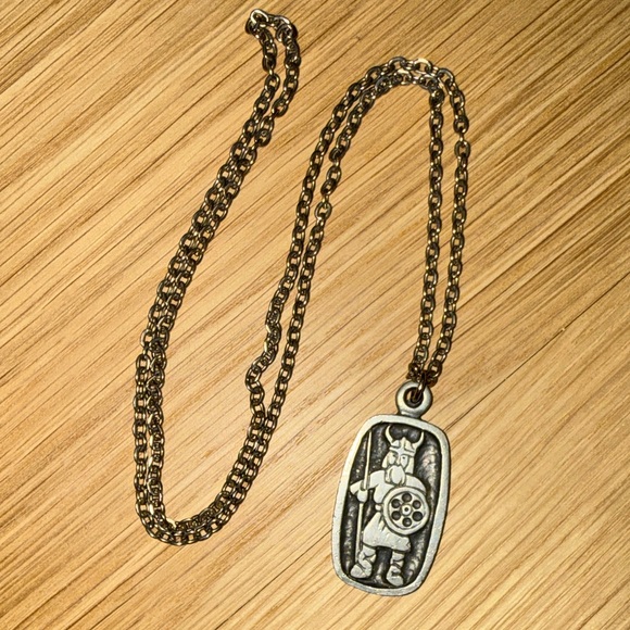 Vintage Viking Warrior Pendant Necklace Antiqued pewter silver made in Sweden - Picture 2 of 5